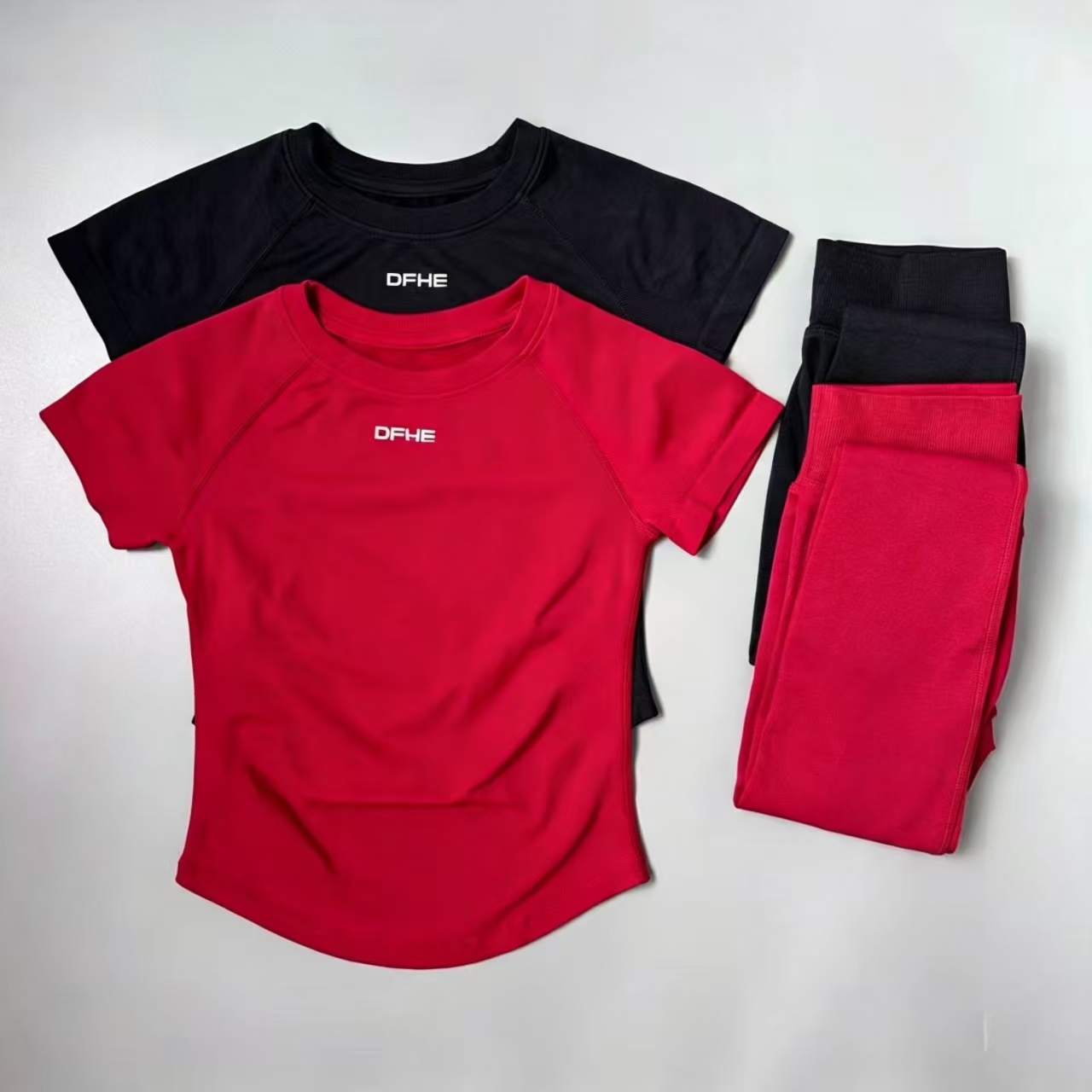 DFHE スリムフィットネストラックスーツ、シームレス半袖ヨ - Yoga Daily Fitness のレビューと価格